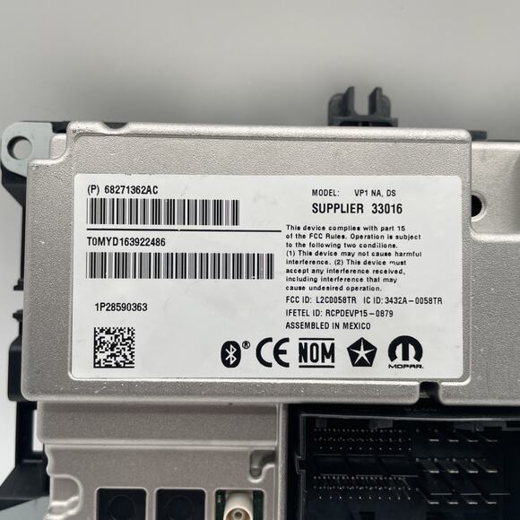 2017-2020 Dodge Ram Radio Receiver Display 3.0" Screen Panel 68271362AC VP1 OEM - Picture 8 of 8